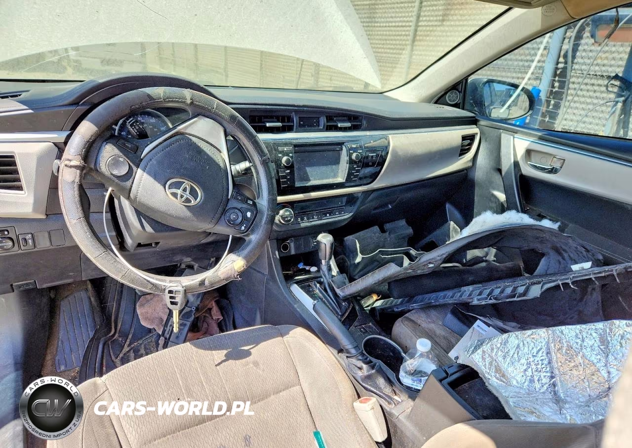 2015 Toyota Corolla Le VIN:5YFBURHE0FP276226 - 8