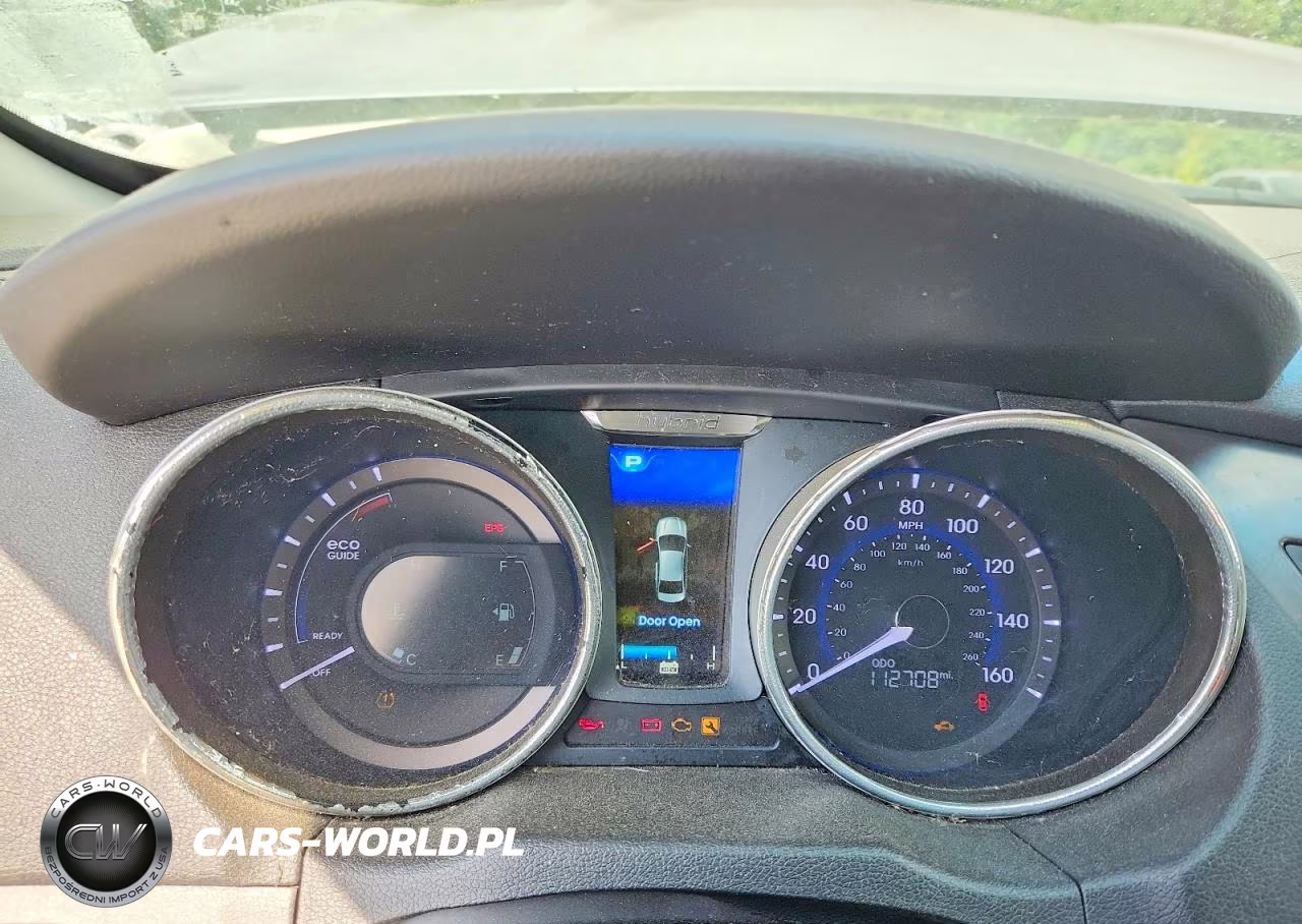 2014 Hyundai Sonata Hybrid VIN:KMHEC4A45EA116474 - 9