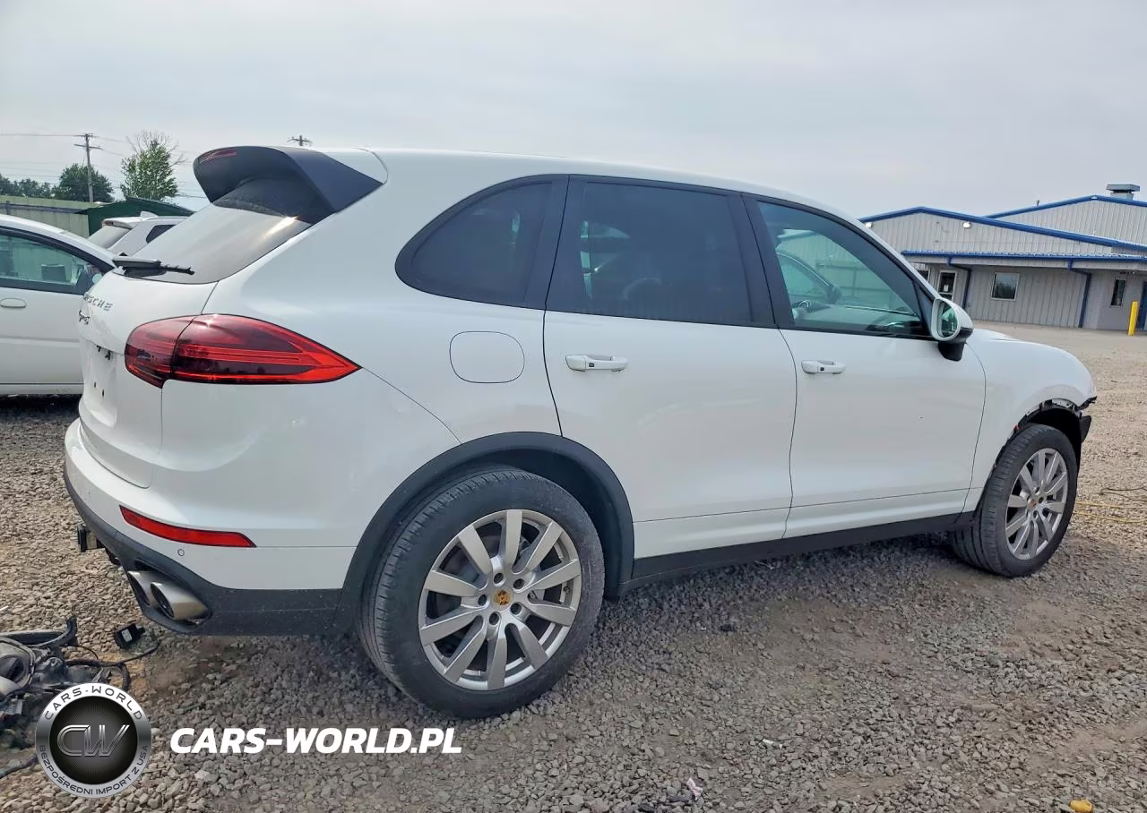 2018 Porsche Cayenne S VIN:WP1AB2A23JLA60847 - 3