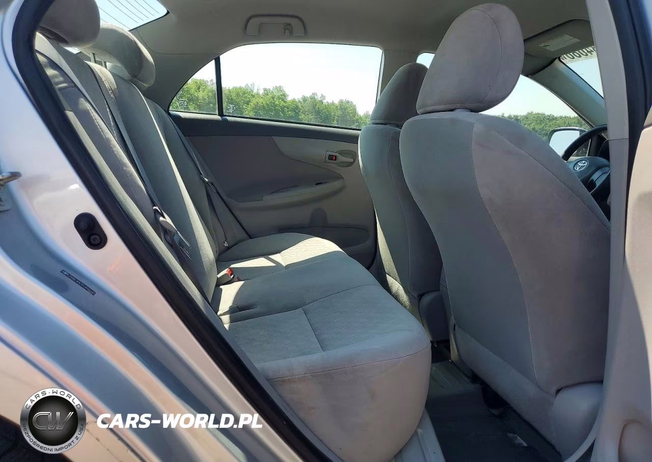 2009 Toyota Corolla Le VIN:JTDBL40EX9J042346 - 10