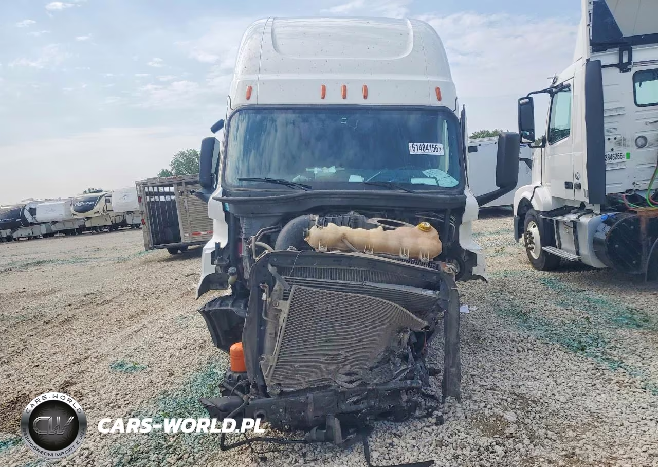 2019 Freightliner Cascadia 126 Semi Truck VIN:3AKJHHDR8KSKF8815 - 5
