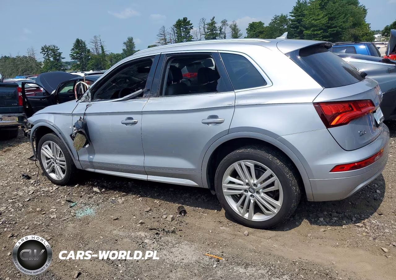 2018 Audi Q5 Premium Plus VIN:WA1BNAFY2J2243368 - 2