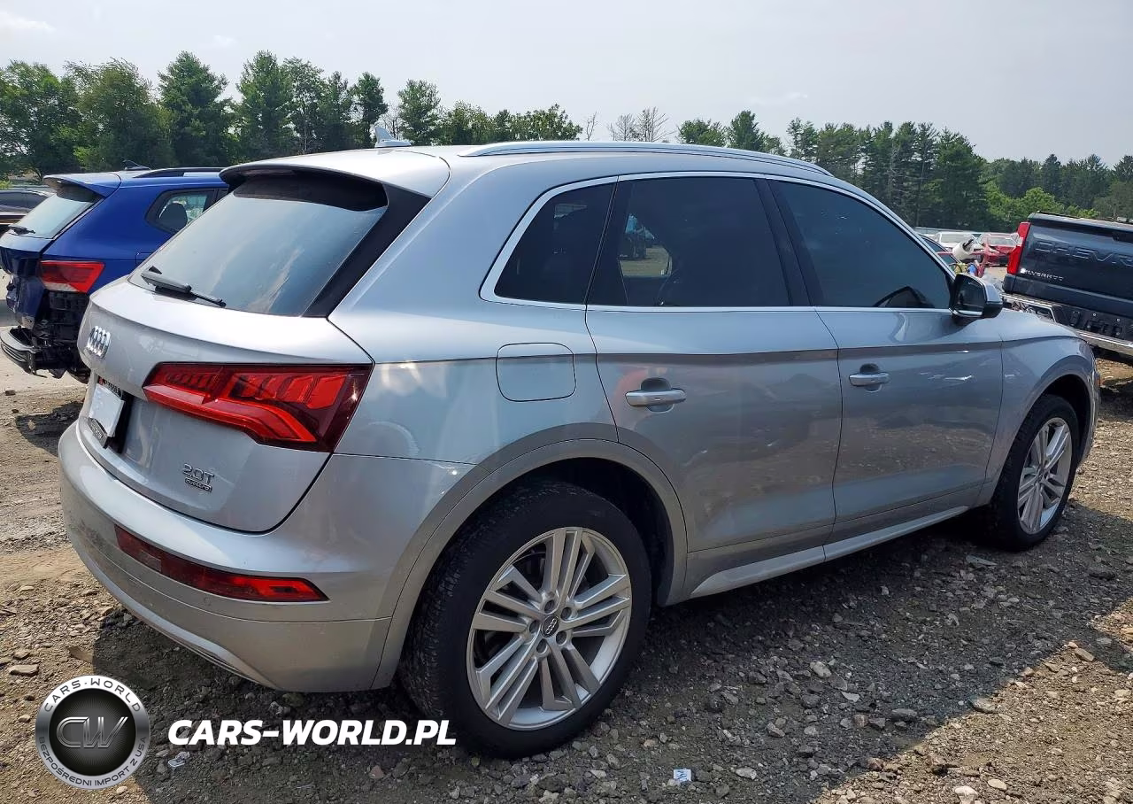 2018 Audi Q5 Premium Plus VIN:WA1BNAFY2J2243368 - 3