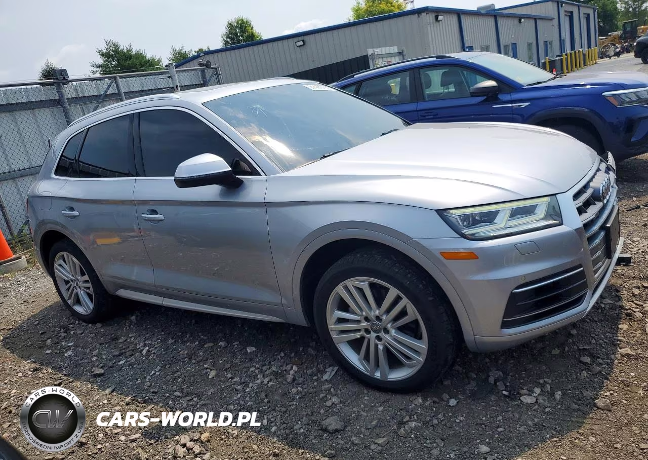 2018 Audi Q5 Premium Plus VIN:WA1BNAFY2J2243368 - 4