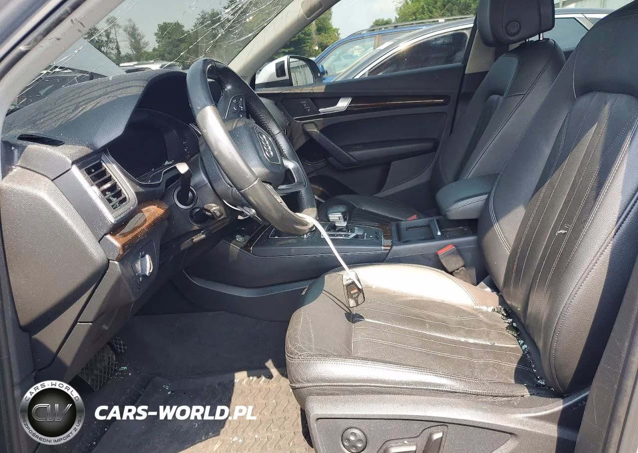 2018 Audi Q5 Premium Plus VIN:WA1BNAFY2J2243368 - 7
