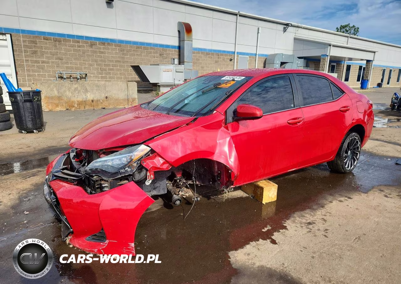 2018 Toyota Corolla Le VIN:2T1BURHE7JC984935 - 1