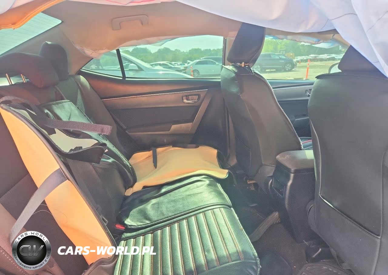 2018 Toyota Corolla Le VIN:2T1BURHE7JC984935 - 10