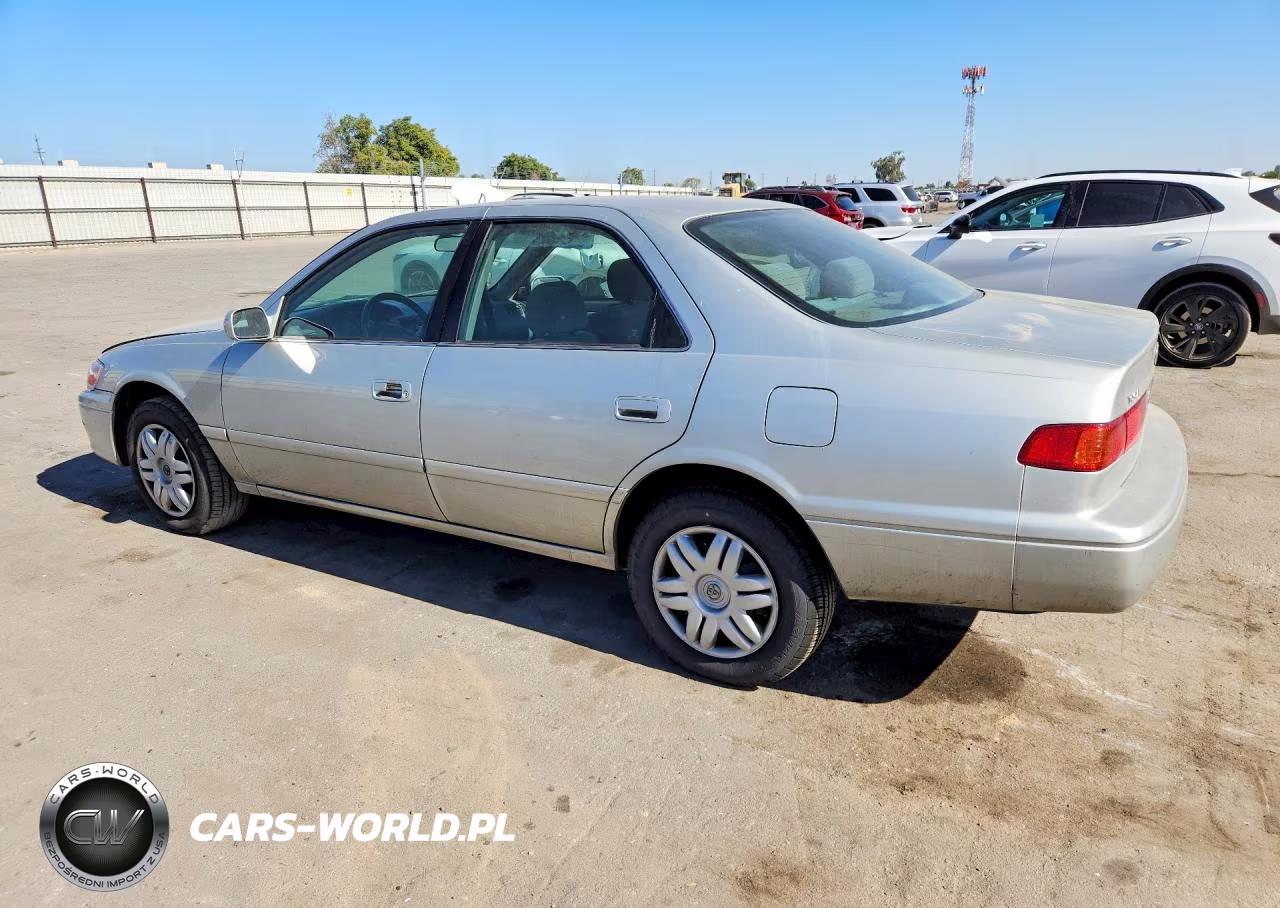 2000 Toyota Camry Le V6 VIN:4T1BF22K4YU100720 - 2