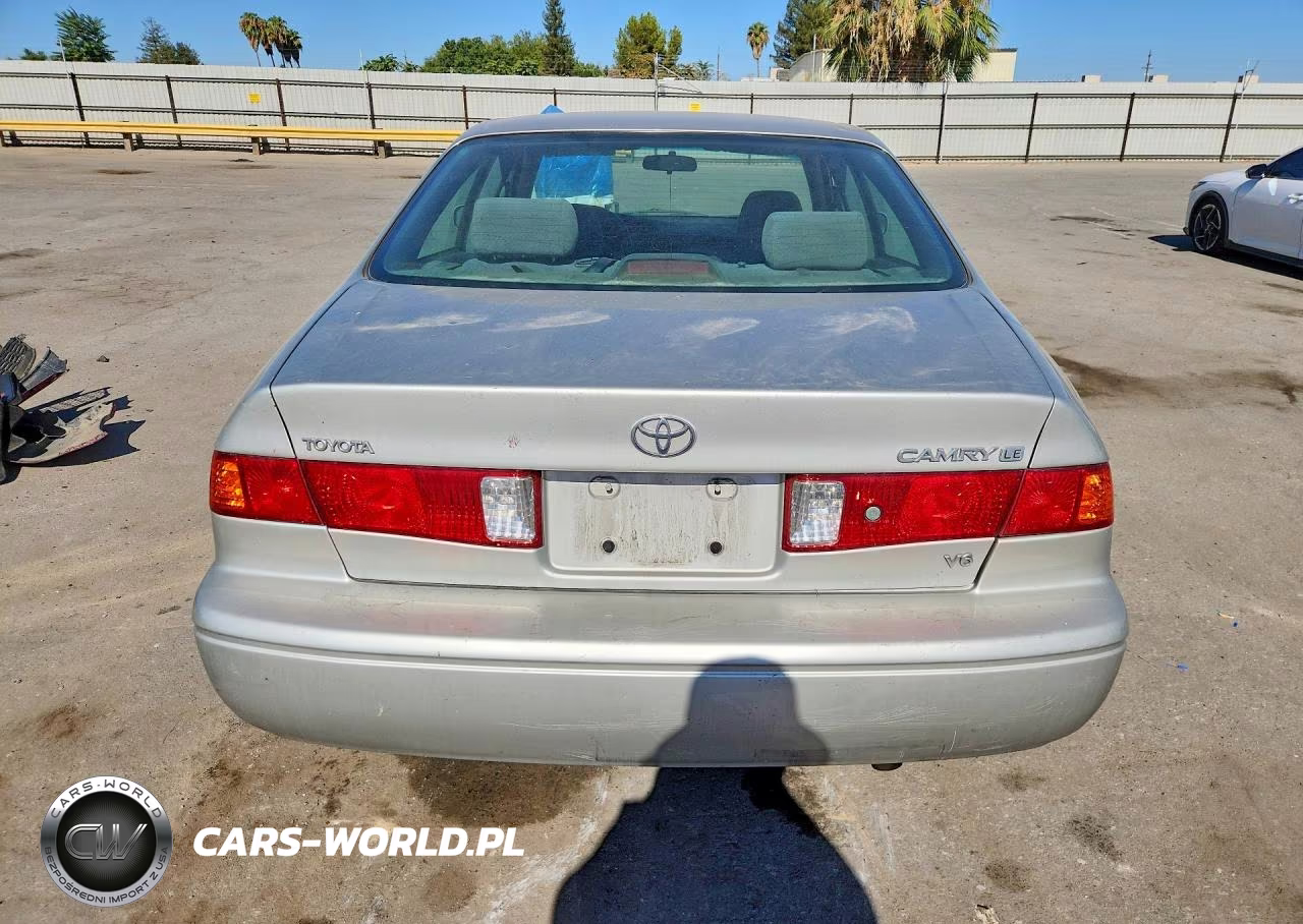 2000 Toyota Camry Le V6 VIN:4T1BF22K4YU100720 - 6