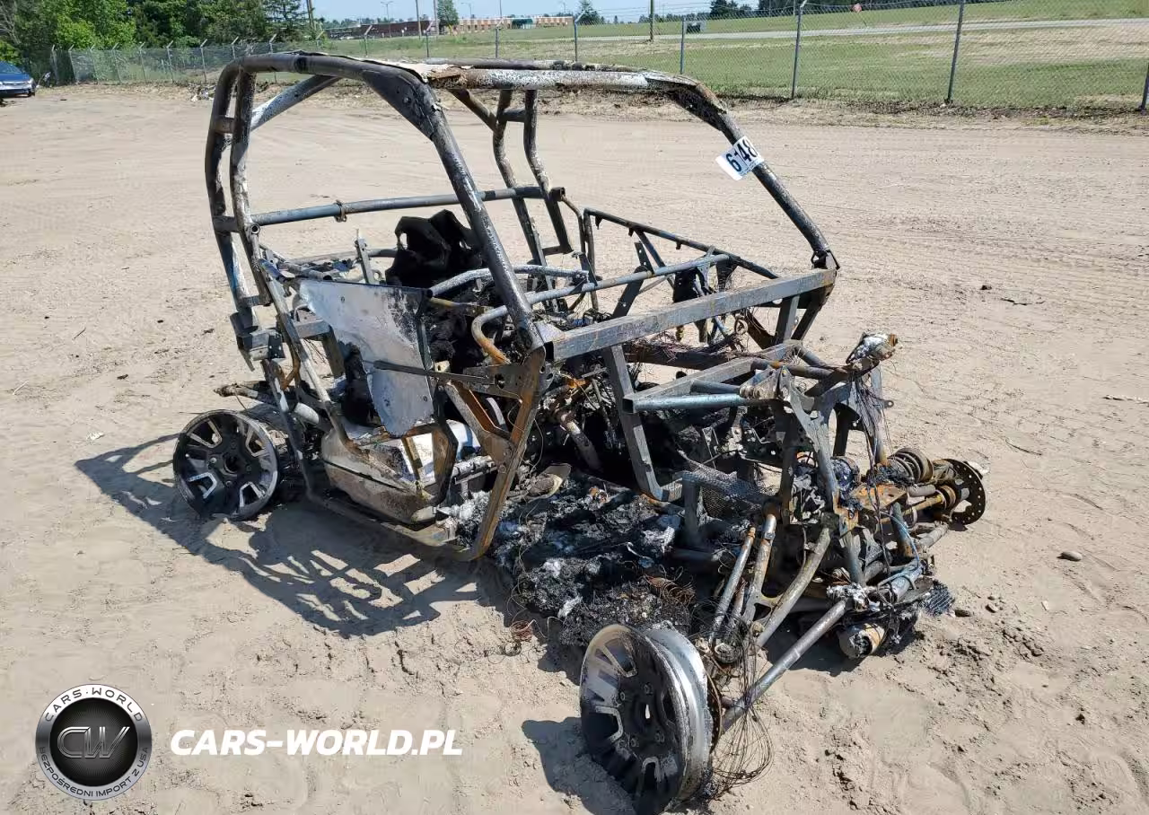 2015 CAN-AM MAVERICK 1 1000R X RS DPS