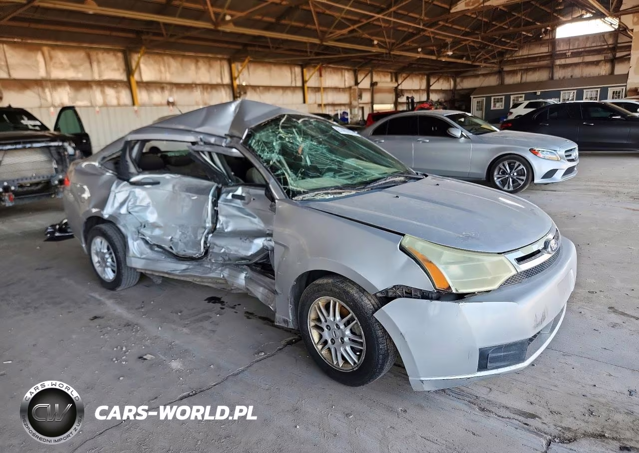 2010 Ford Focus VIN:1FAHP3FN8AW292164 - 4