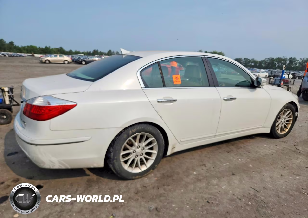 2011 Hyundai Genesis 3.8L VIN:KMHGC4DE7BU114913 - 3