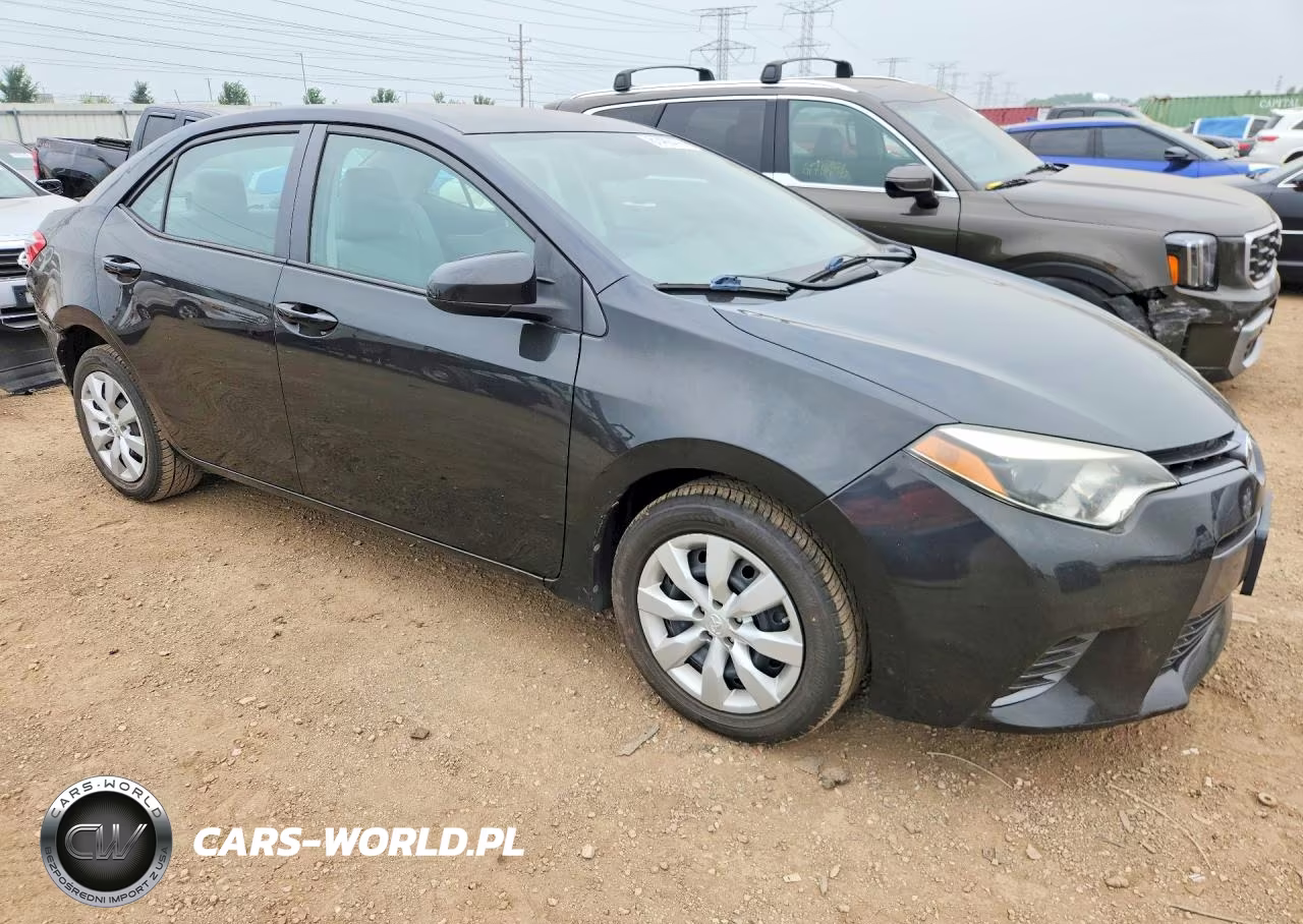 2015 Toyota Corolla Le VIN:2T1BURHE1FC405154 - 4