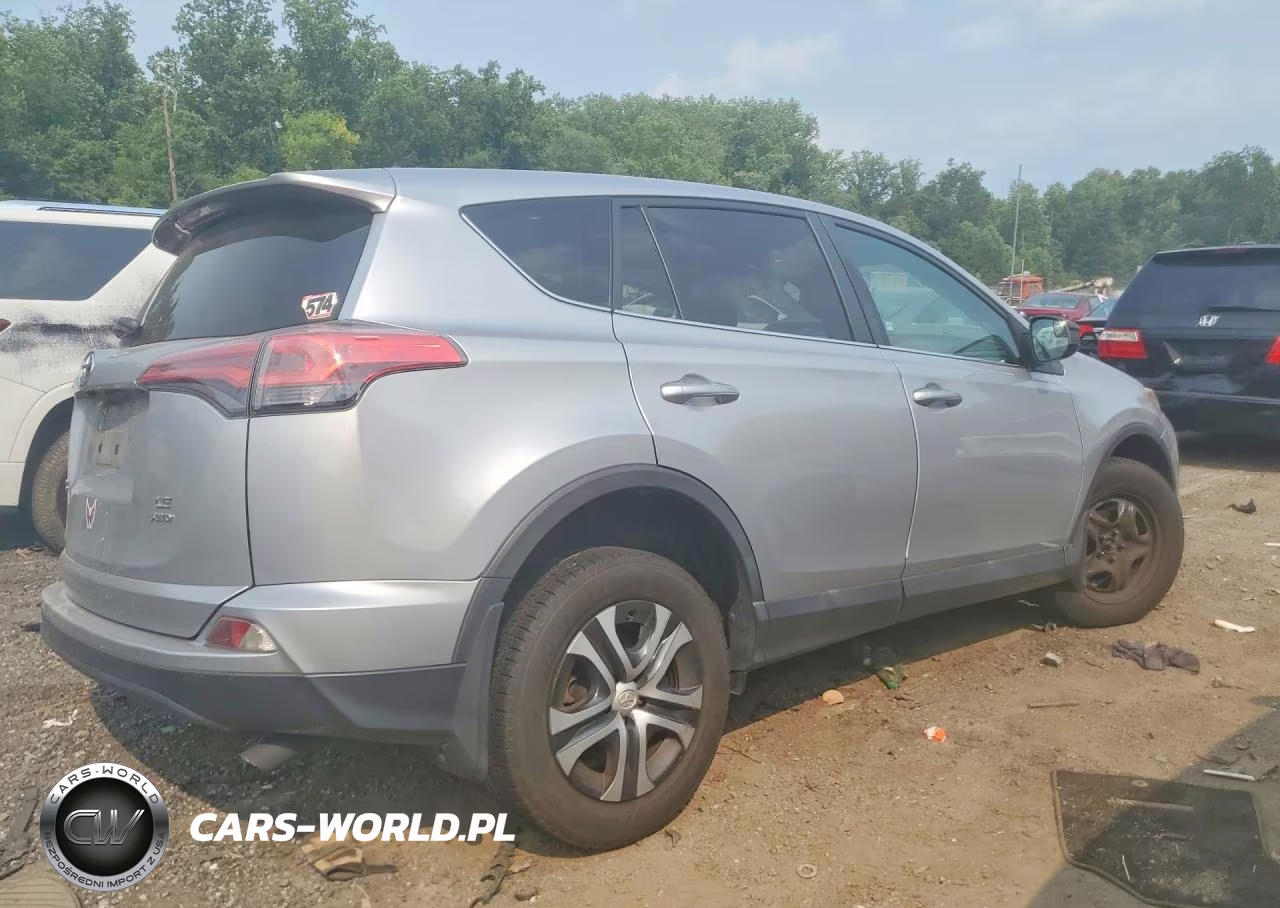 2017 Toyota Rav4 Le VIN:2T3BFREV8HW627164 - 3