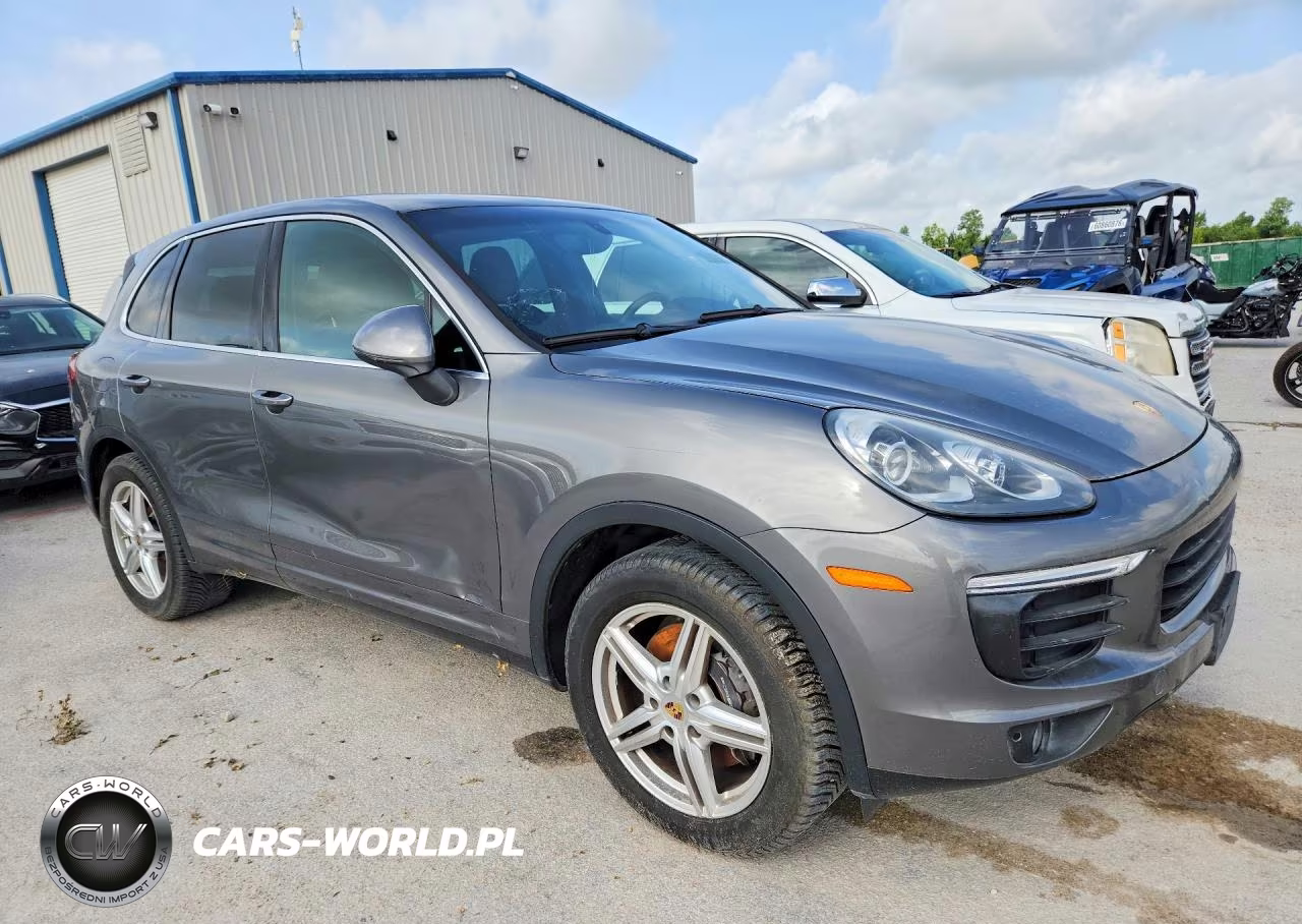 2016 Porsche Cayenne VIN:WP1AA2A24GLA03925 - 4