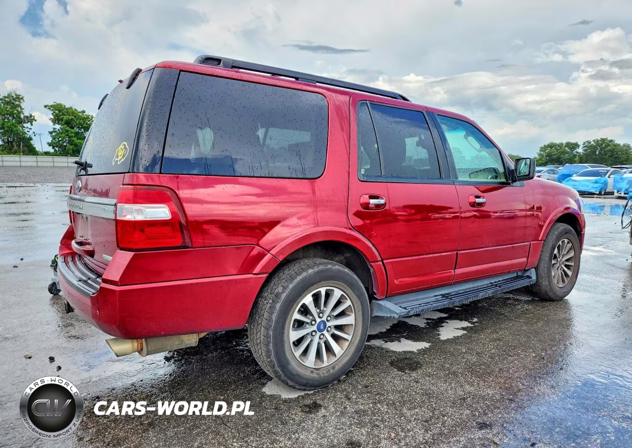 2015 Ford Expedition Xlt VIN:1FMJU1HT7FEF23116 - 3