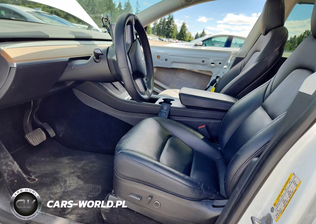 2021 Tesla Model Y VIN:5YJYGDEE7MF153685 - 7