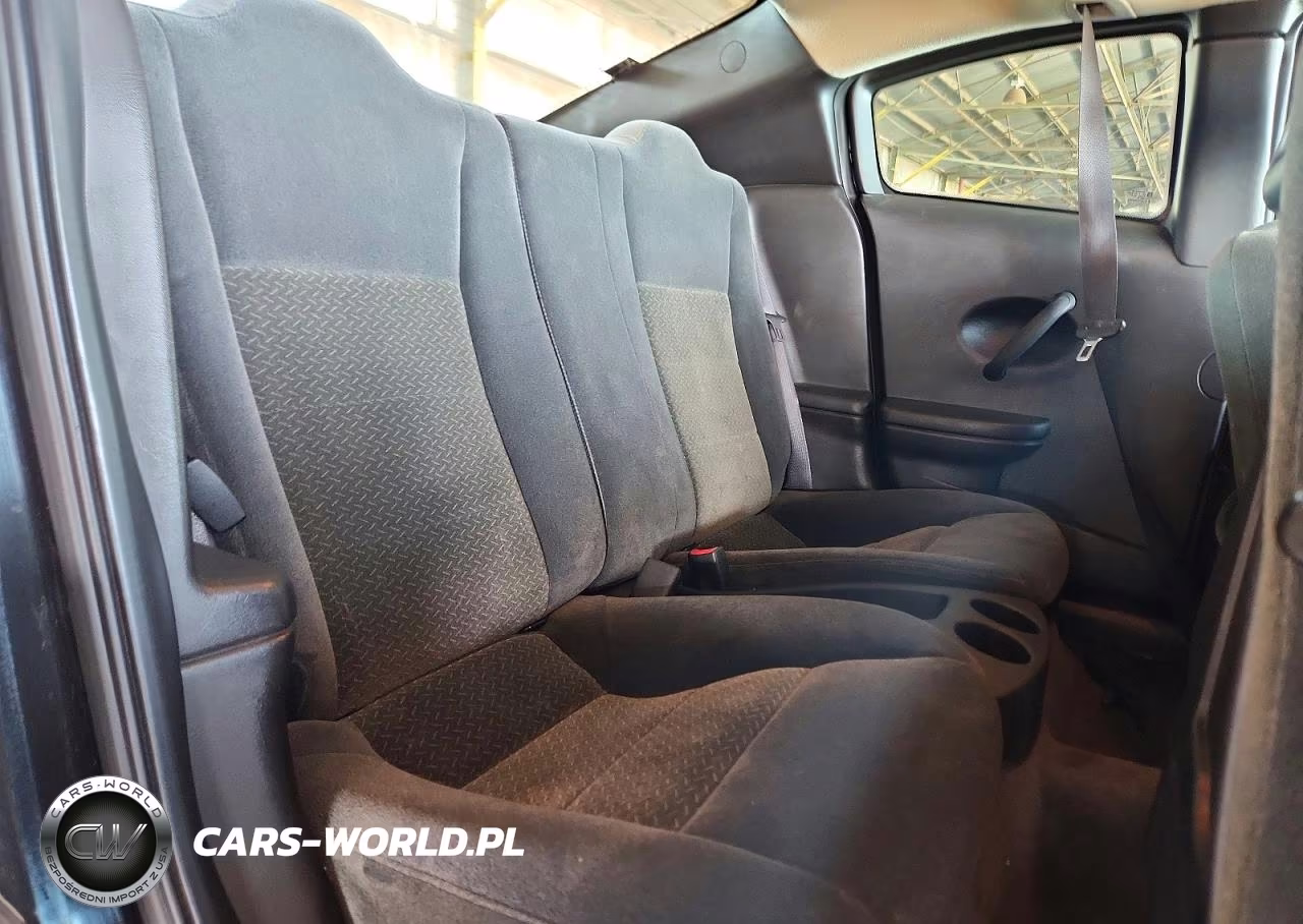 2006 Saturn Ion Level 3 VIN:1G8AW18F56Z106105 - 10