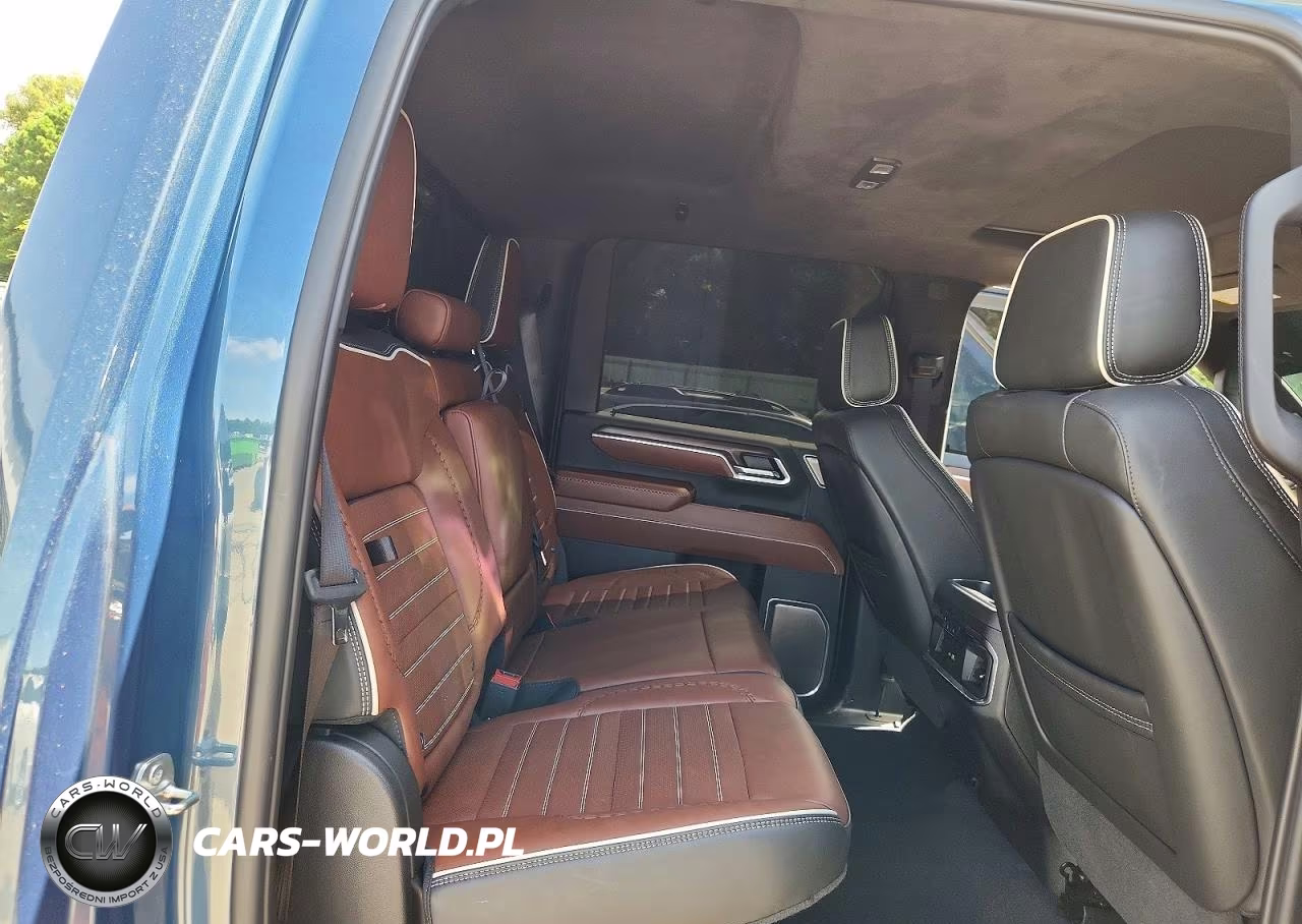 2025 GMC Sierra K2500 Denali Ultimate VIN:1GT4UXEY0SF273615 - 10