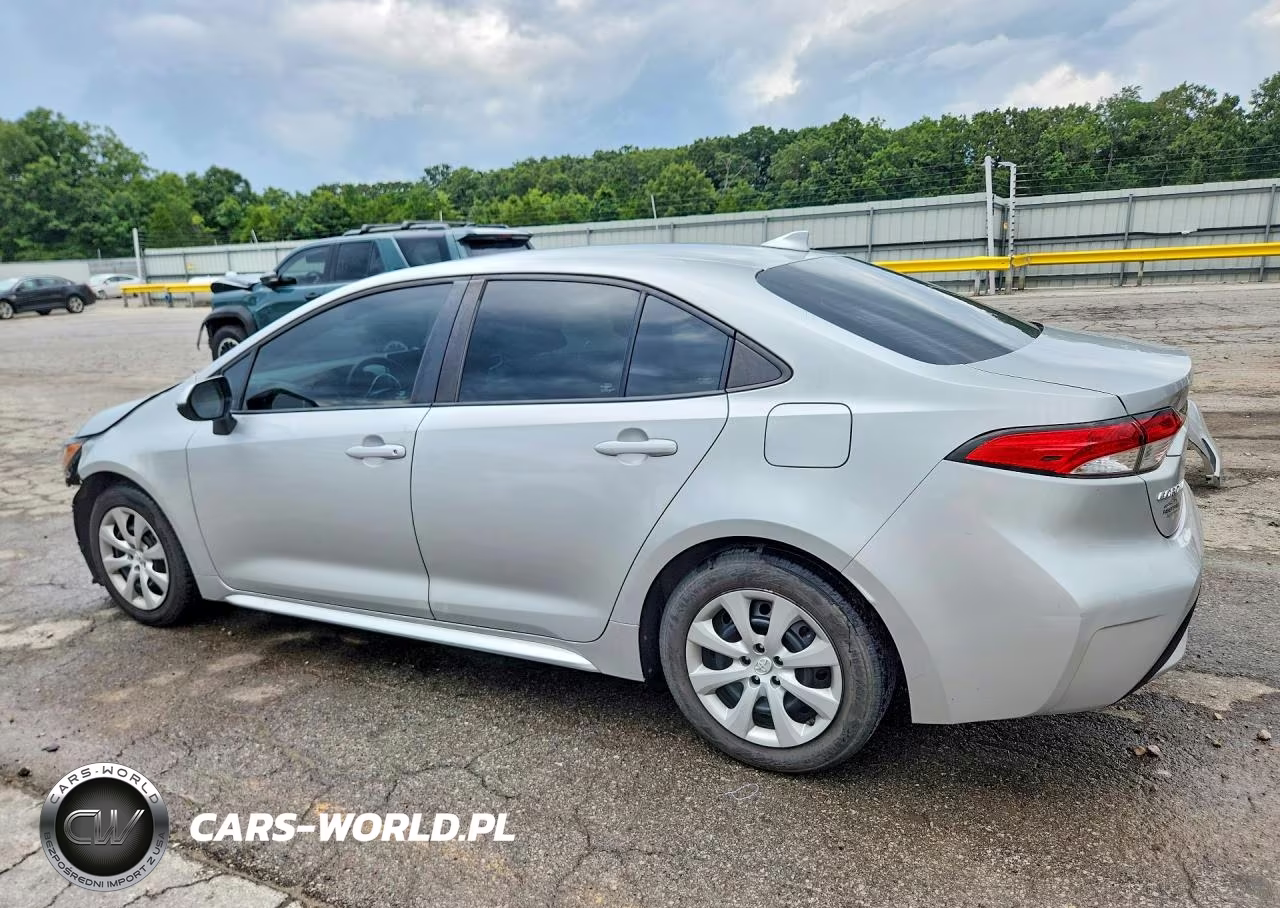 2021 Toyota Corolla Le VIN:5YFEPMAE2MP176515 - 2