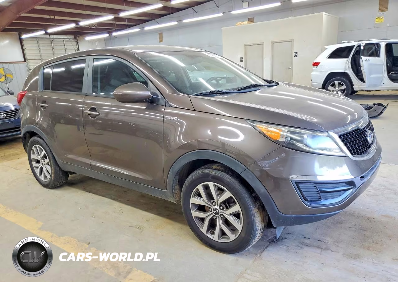2015 Kia Sportage Lx VIN:KNDPBCAC3F7720850 - 4