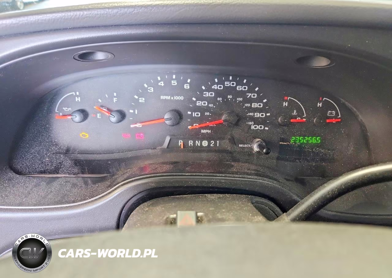 2008 Ford Econoline E250 Van VIN:1FTNE24W28DA92556 - 9