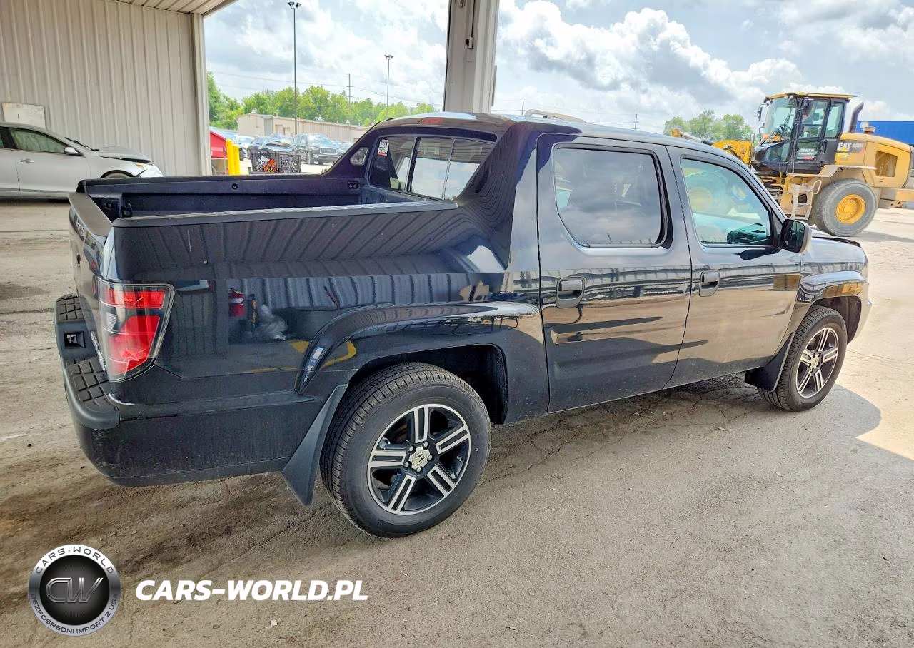 2012 Honda Ridgeline Sport VIN:5FPYK1F78CB455649 - 3