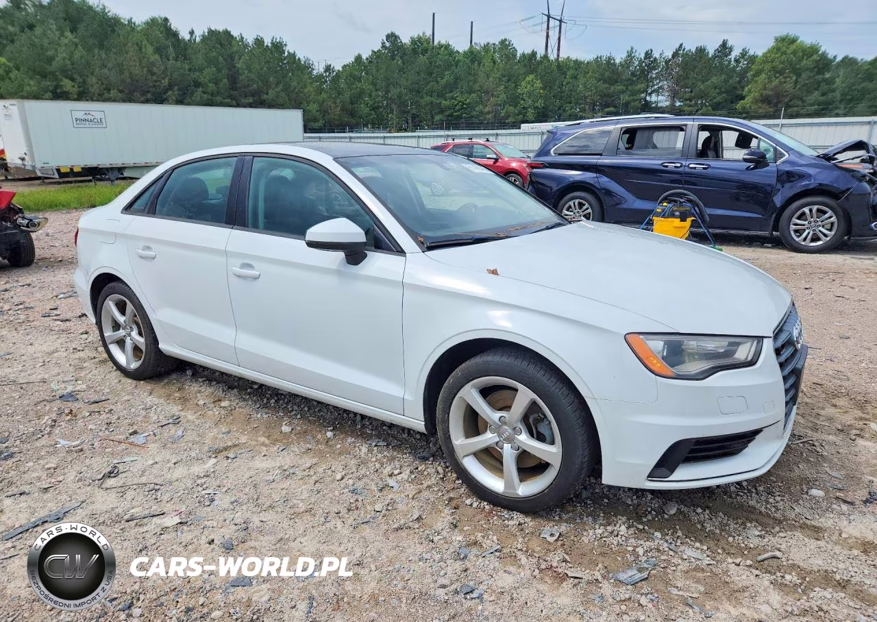 2015 Audi A3 Premium VIN:WAUBFGFF5F1003293 - 4