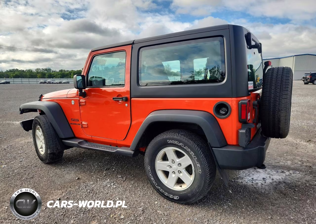 2015 Jeep Wrangler Sport VIN:1C4AJWAG7FL700427 - 2