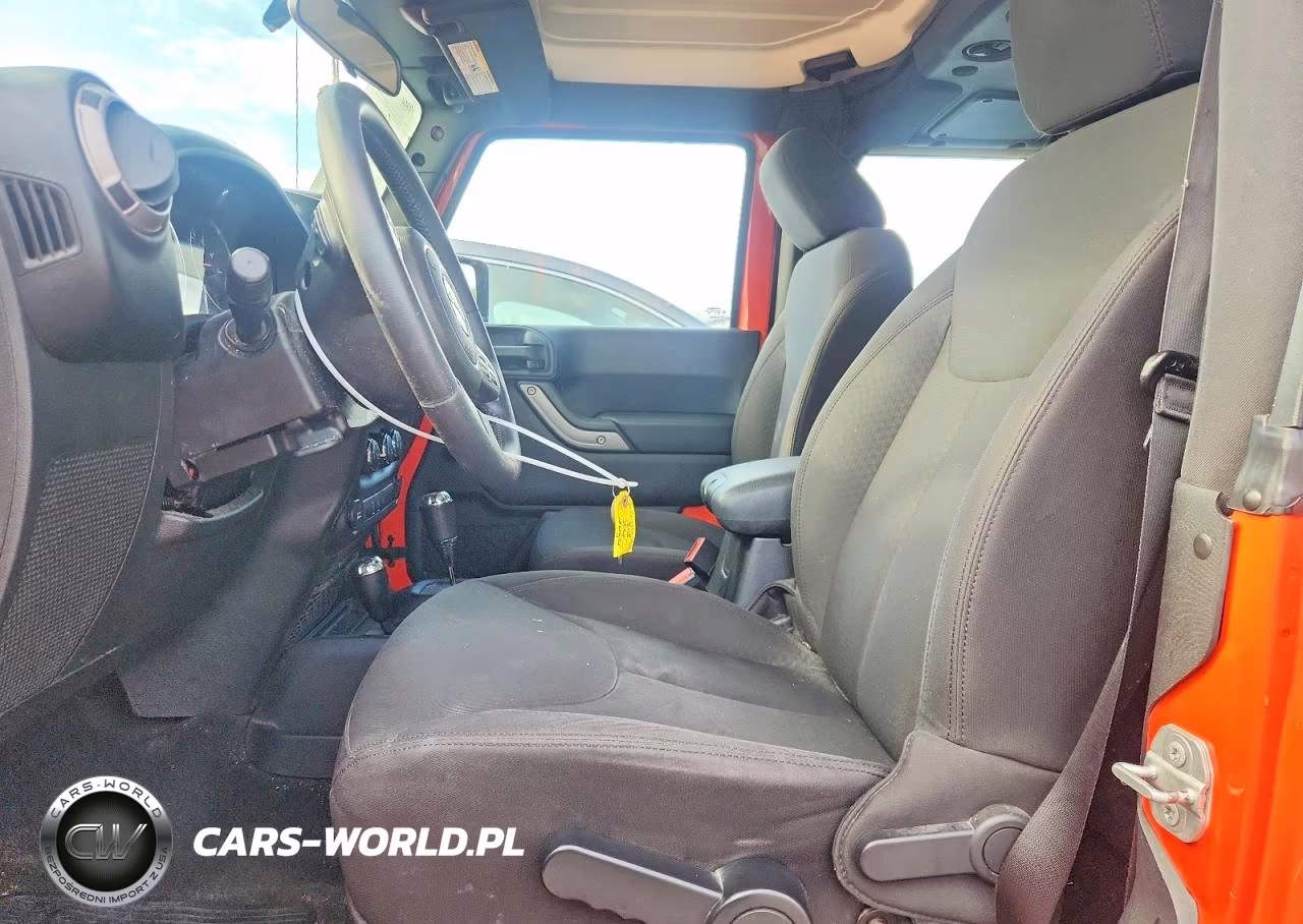 2015 Jeep Wrangler Sport VIN:1C4AJWAG7FL700427 - 7