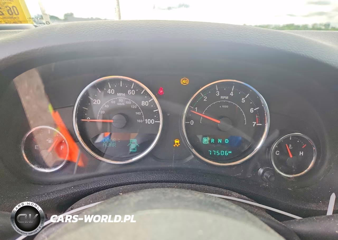 2015 Jeep Wrangler Sport VIN:1C4AJWAG7FL700427 - 9
