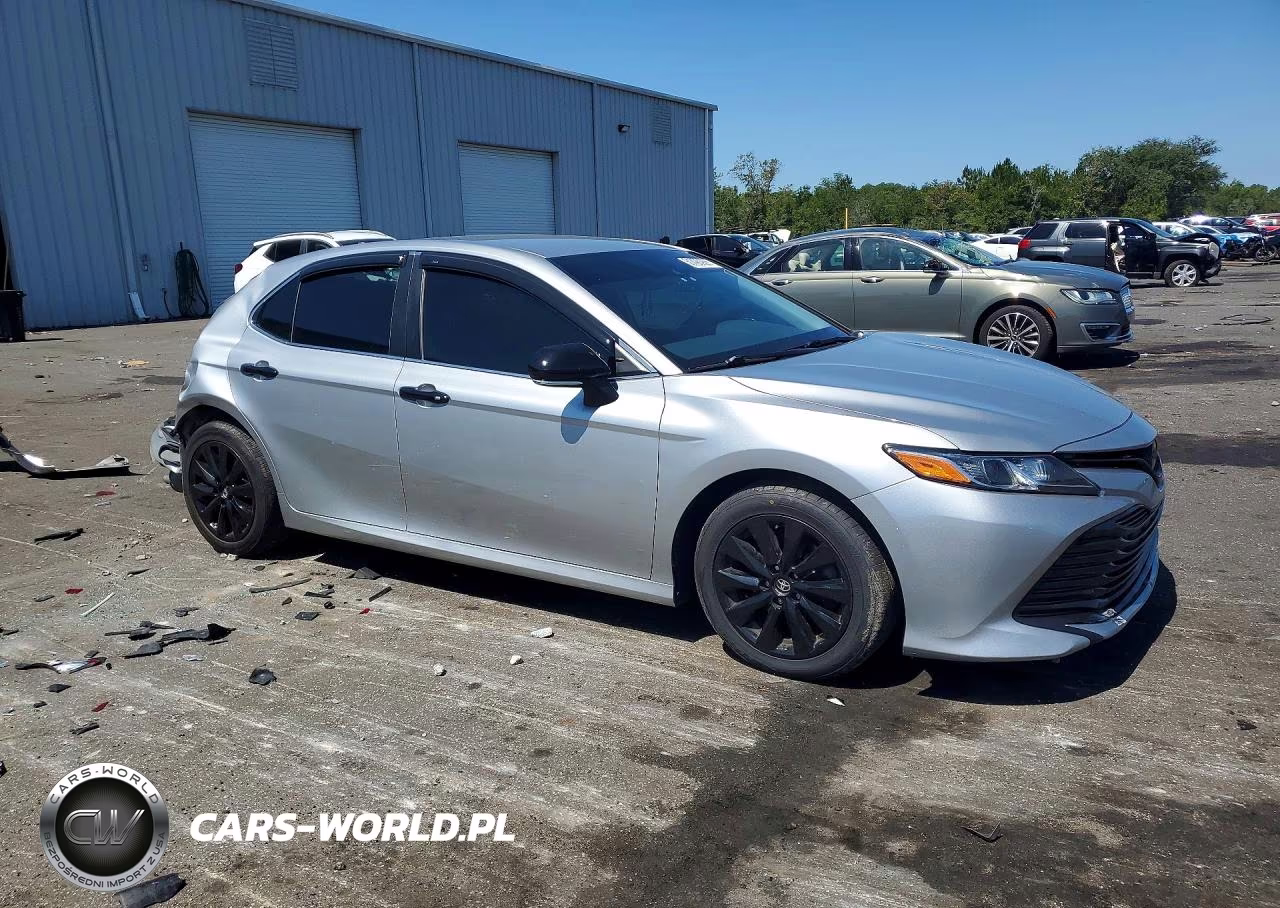2020 Toyota Camry Le VIN:4T1C11BK4LU009470 - 4