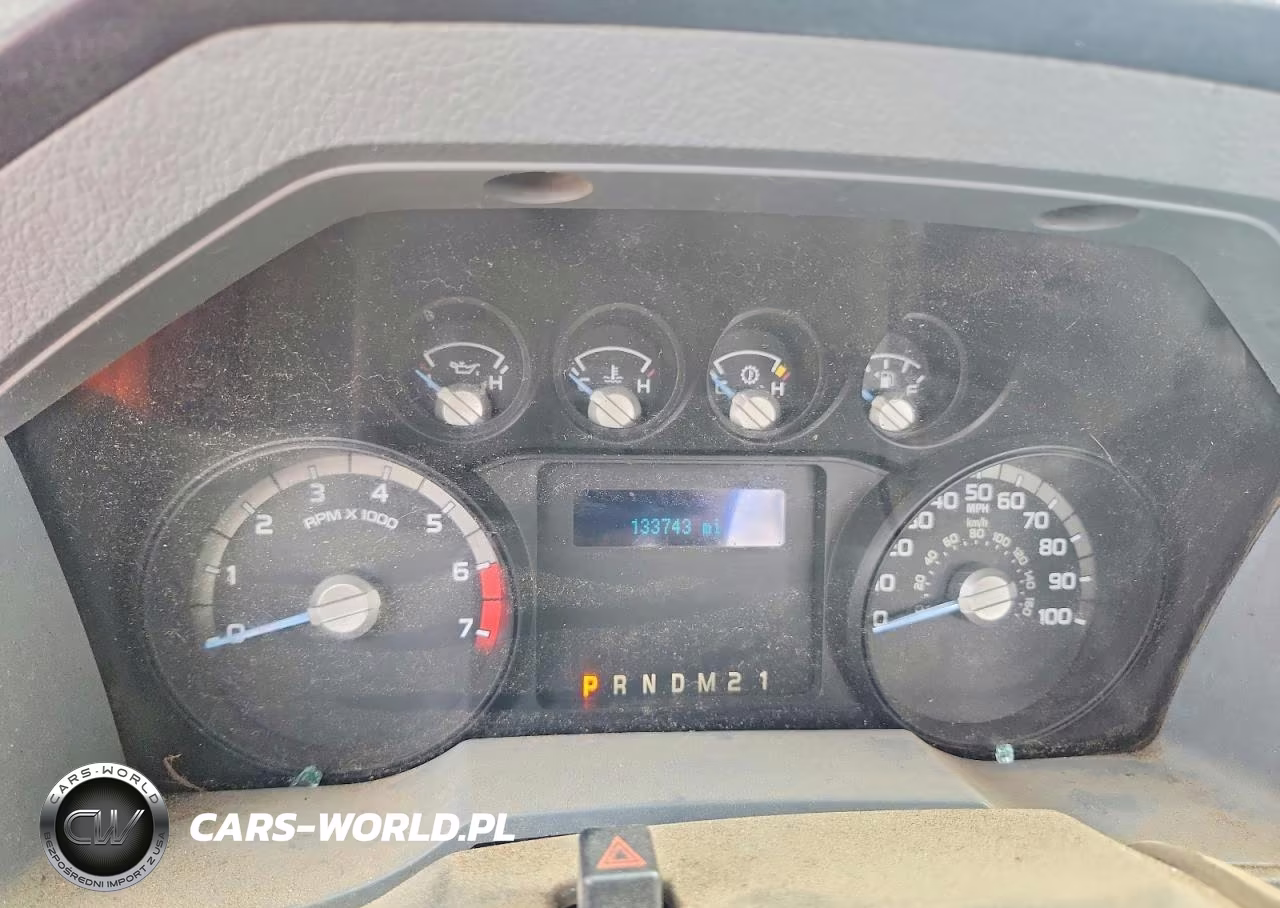2014 Ford F350 Super Duty VIN:1FTRF3B65EEB32769 - 9
