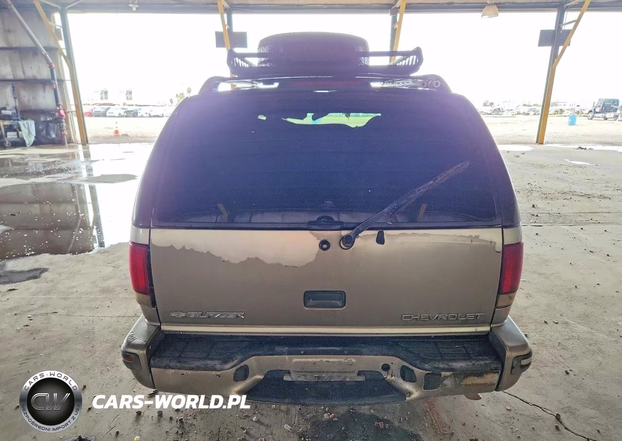 1998 Chevrolet Blazer VIN:1GNDT13W8W2208632 - 6