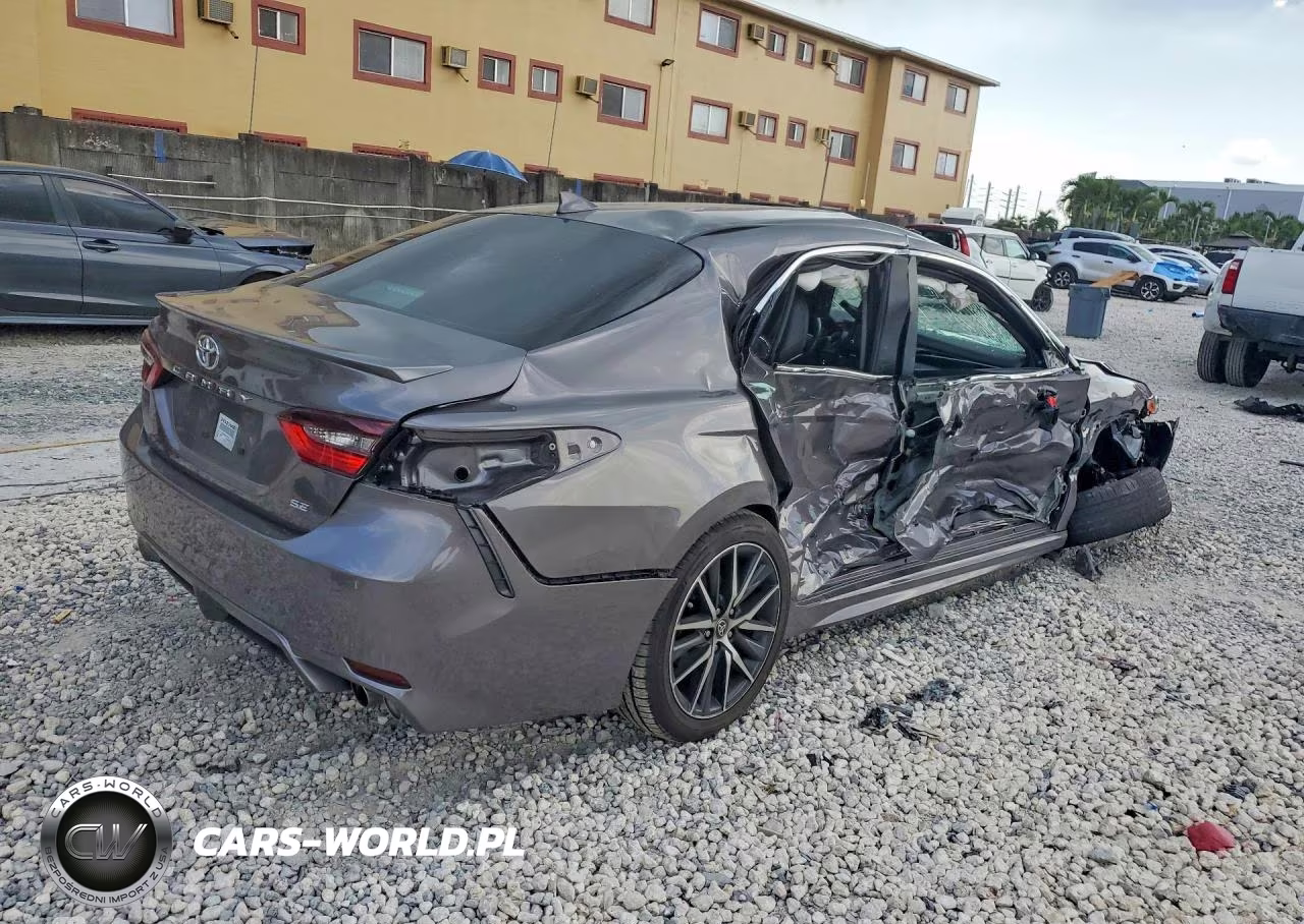2024 Toyota Camry Se VIN:4T1T11AK9RU917441 - 3