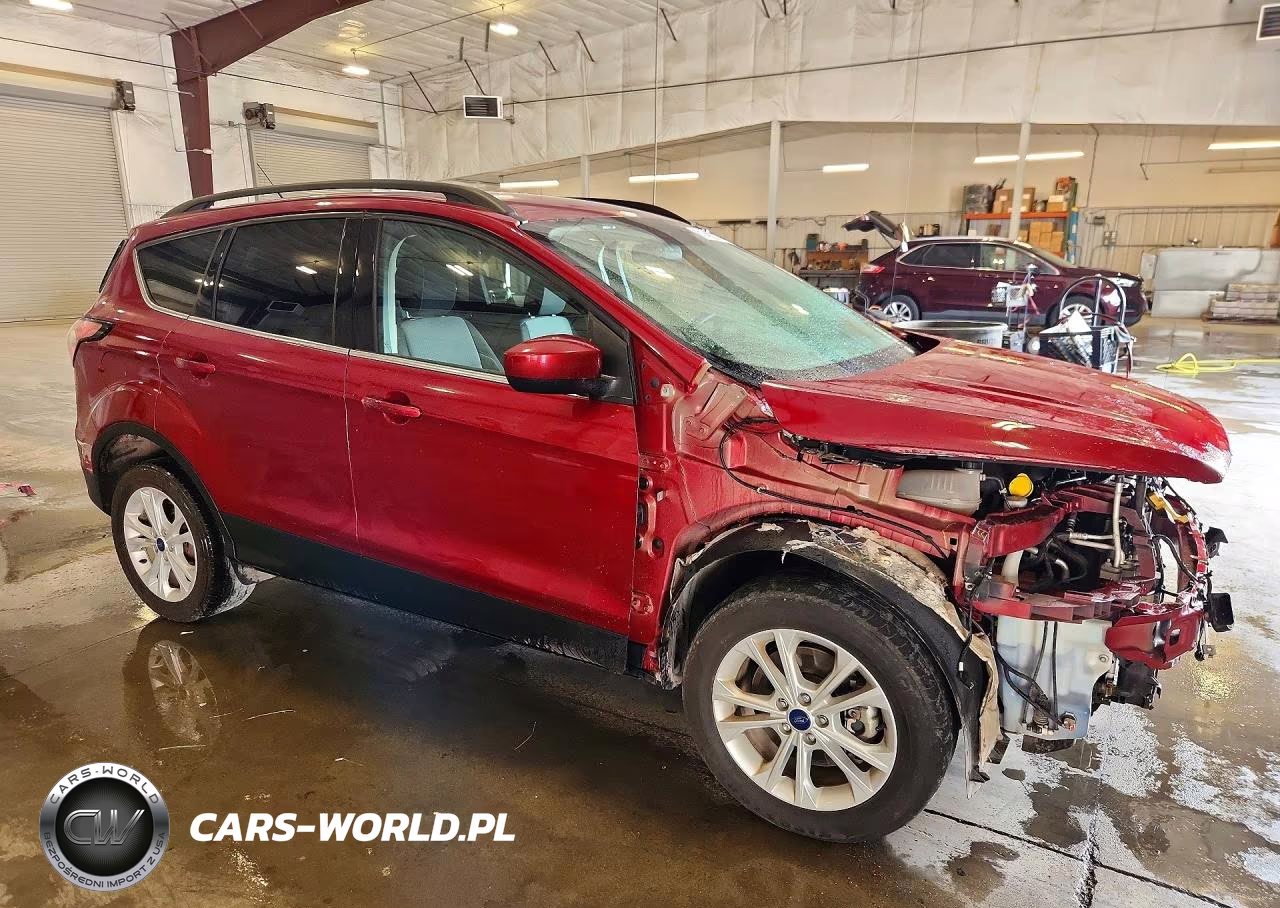 2018 Ford Escape Se VIN:1FMCU9GDXJUA64440 - 4