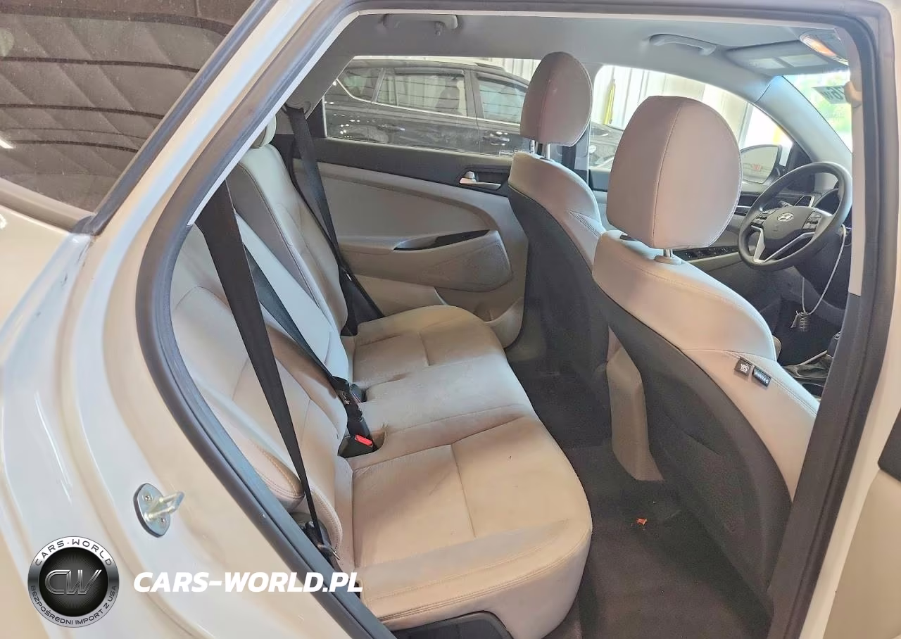 2019 Hyundai Tucson Value VIN:KM8J3CA44KU069537 - 11