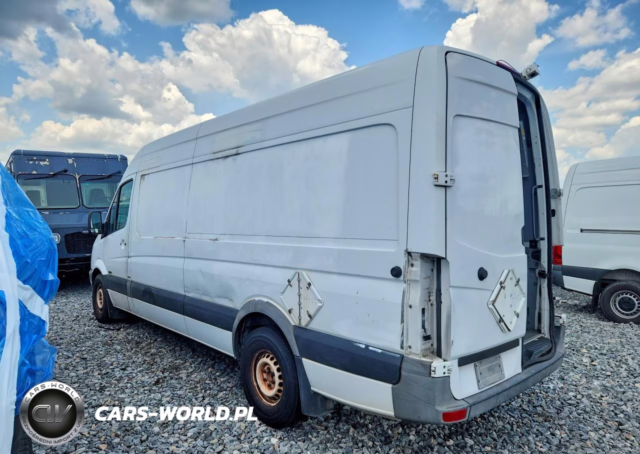 2011 Mercedes-Benz Sprinter 2500 Delivery Van VIN:WD3PE8CB1B5591385 - 2