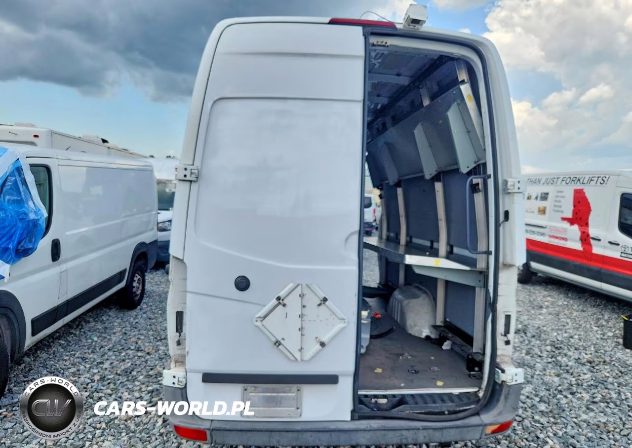 2011 Mercedes-Benz Sprinter 2500 Delivery Van VIN:WD3PE8CB1B5591385 - 6