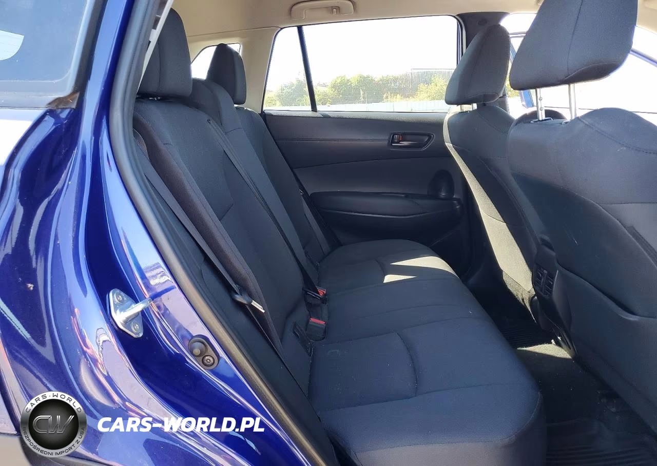2023 Toyota Corolla Cross Le VIN:7MUCAABG0PV067737 - 11