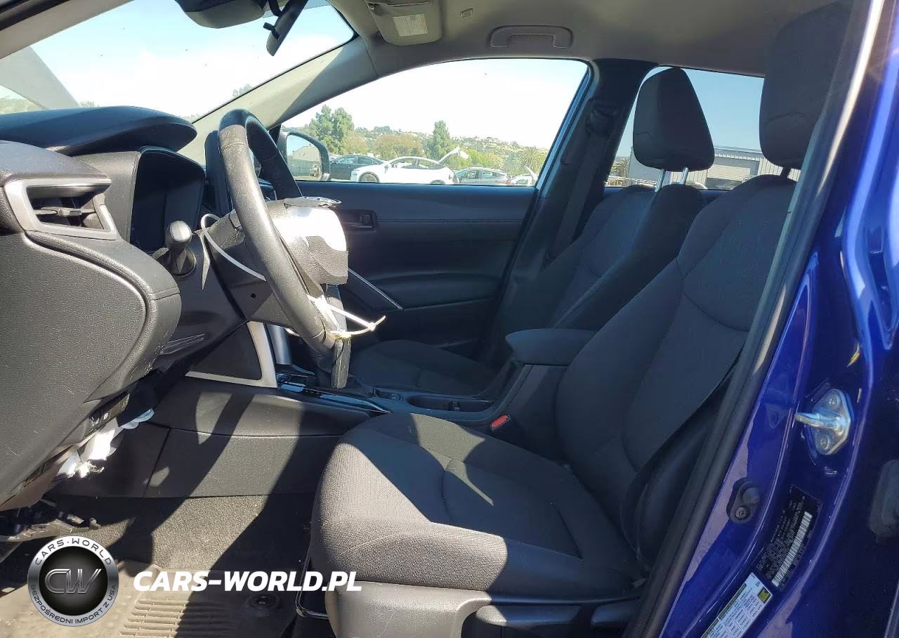 2023 Toyota Corolla Cross Le VIN:7MUCAABG0PV067737 - 7