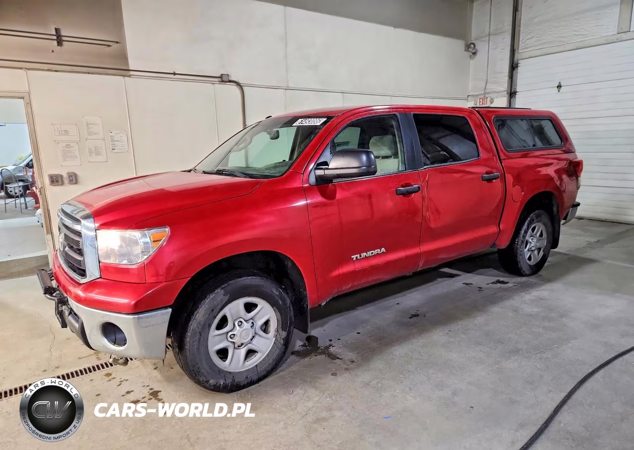 2013 Toyota Tundra Crewmax Sr5