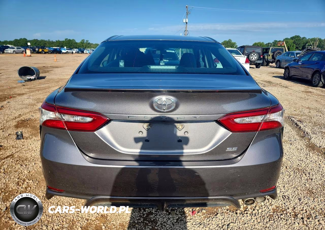 2018 Toyota Camry Se VIN:4T1B11HK6JU158611 - 6