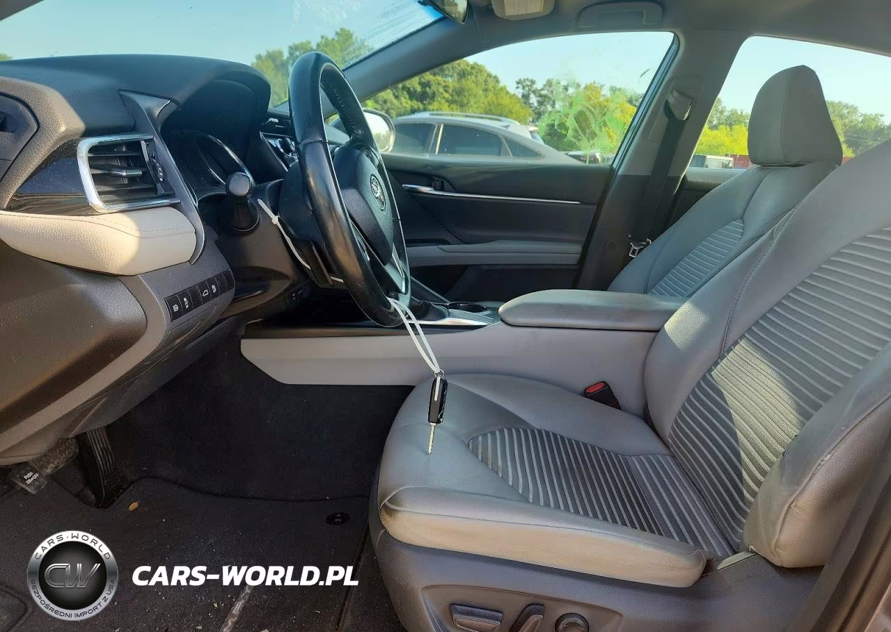 2018 Toyota Camry Se VIN:4T1B11HK6JU158611 - 7