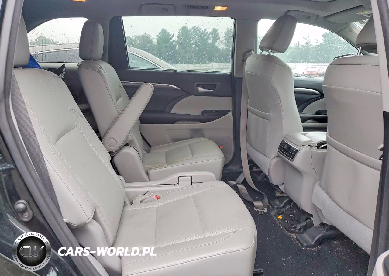 2017 Toyota Highlander Hybrid Limited Platinum VIN:5TDDGRFH7HS022861 - 10