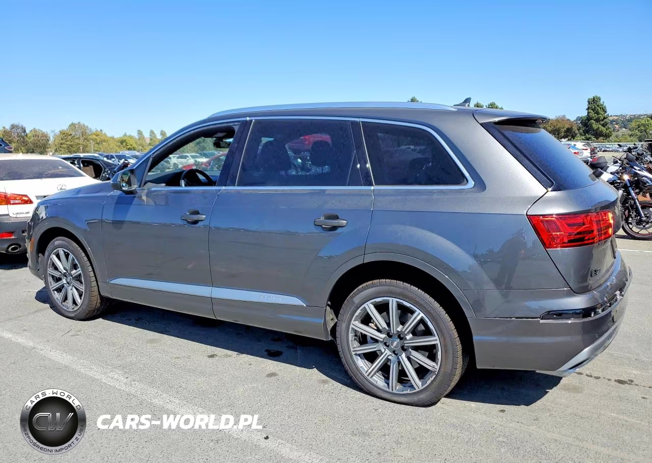 2019 Audi Q7 Premium Plus VIN:WA1LAAF74KD020942 - 2