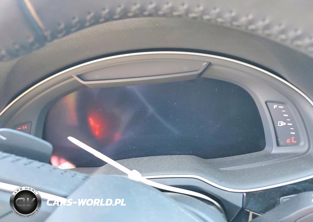 2019 Audi Q7 Premium Plus VIN:WA1LAAF74KD020942 - 9
