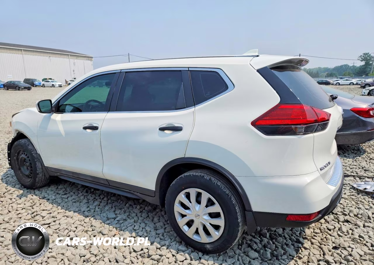 2017 Nissan Rogue S VIN:5N1AT2MV2HC782868 - 2