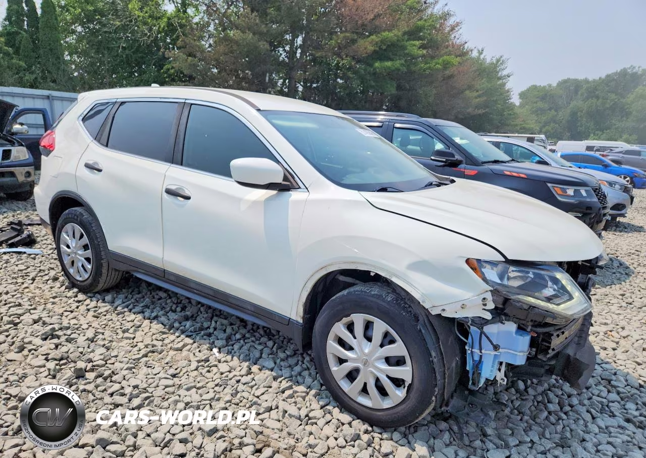 2017 Nissan Rogue S VIN:5N1AT2MV2HC782868 - 4