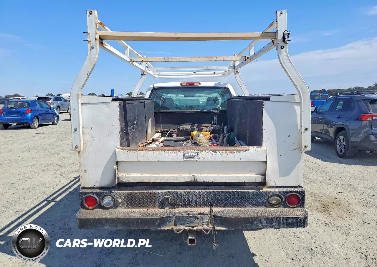 2007 Chevrolet Silverado K2500 Heavy Duty VIN:1GCHK29U97E147753 - 6